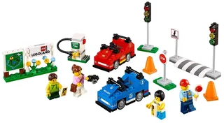 LEGO 40347-1 LEGOLAND Driving School — 209 pieces, Legoland Parks theme
