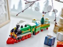 Winter Holiday Train - View 4