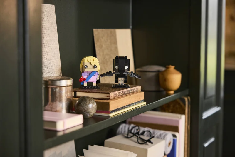 Luna Lovegood & Thestral Figures - View 6