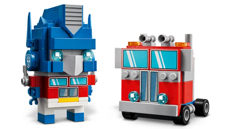 Optimus Prime Robot & Vehicle - View 2