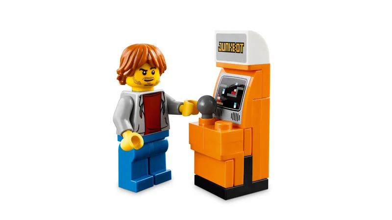 Arcade Machine - View 3