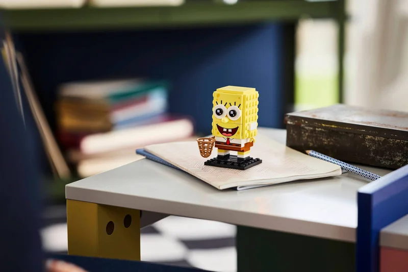 SpongeBob SquarePants Figure - View 8