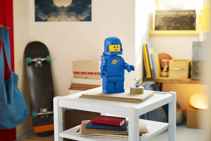 Up-Scaled Blue Astronaut Minifigure - View 9