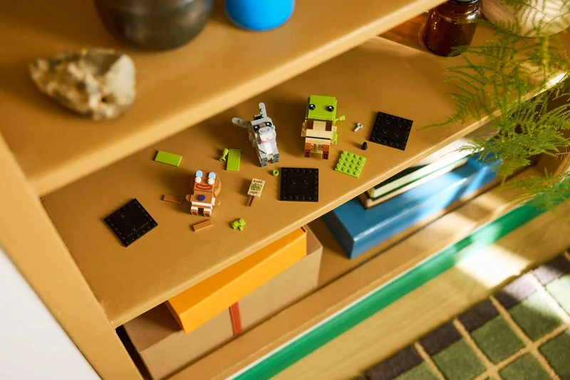 Shrek, Donkey & Gingy Figures - View 5