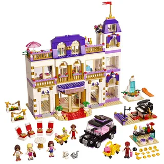 LEGO 41101-1 Heartlake Grand Hotel — 1572 pieces, released 2015