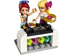 Pop Star Tour Bus - View 8