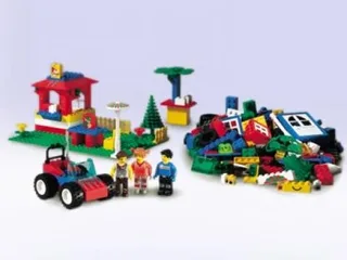 LEGO 4118-1 Buildings, Mansions and Shops — 364 pieces, Creator theme