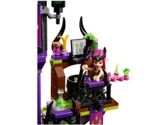 Ragana's Magic Shadow Castle - View 4