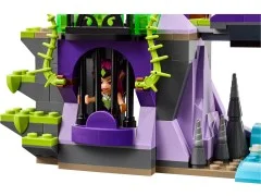 Ragana's Magic Shadow Castle - View 5