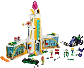 LEGO 41232-1 Super Hero High School — 712 pieces, DC Super Hero Girls theme
