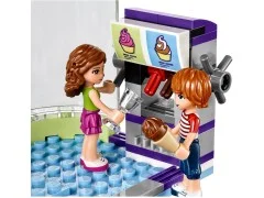 Heartlake Frozen Yogurt Shop - View 7