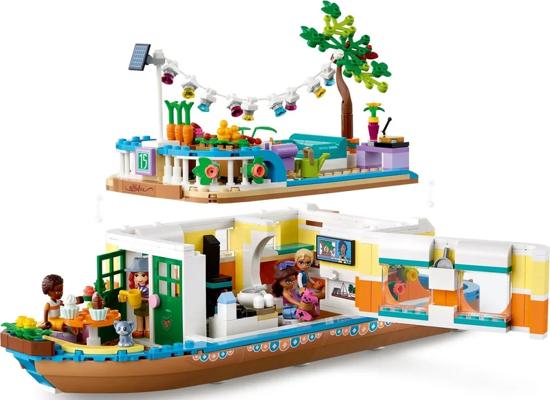 Canal Houseboat - View 4