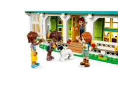 Autumn's House - View 7