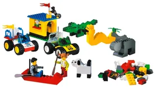 LEGO 4175-1 Adventures with Max & Tina — 219 pieces, Creator theme