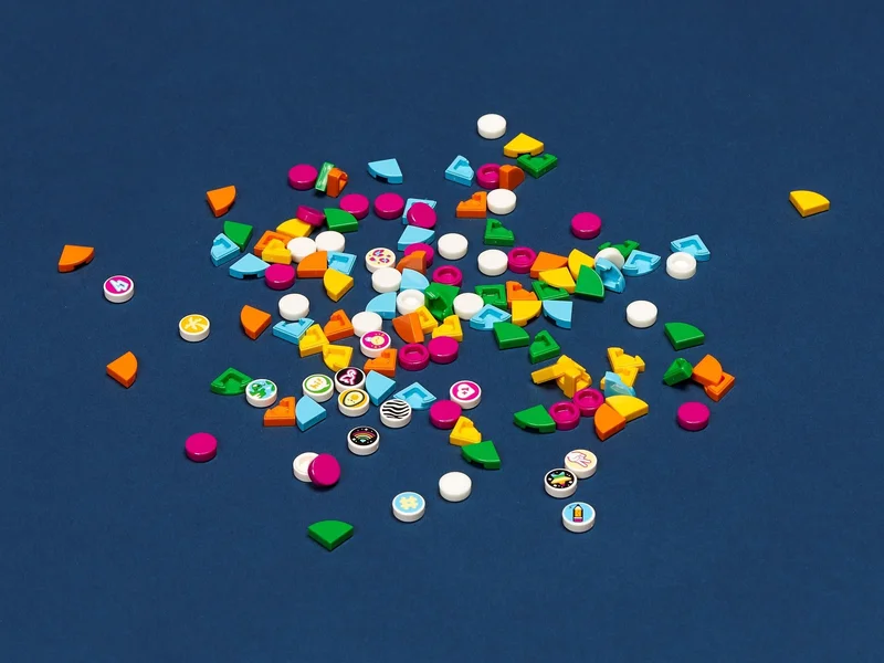 Extra DOTS - Series 5 - View 6