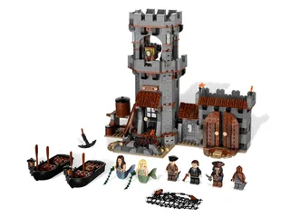LEGO 4194-1 Whitecap Bay — 751 pieces, released 2011
