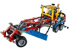 Container Truck - View 6