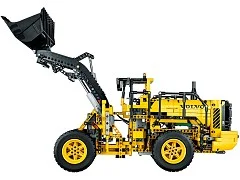 Remote-Controlled Volvo L350F Wheel Loader - View 3