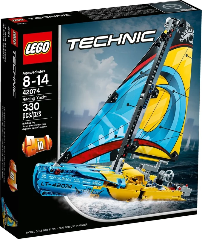 Racing Yacht - View 2