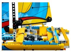Racing Yacht - View 6