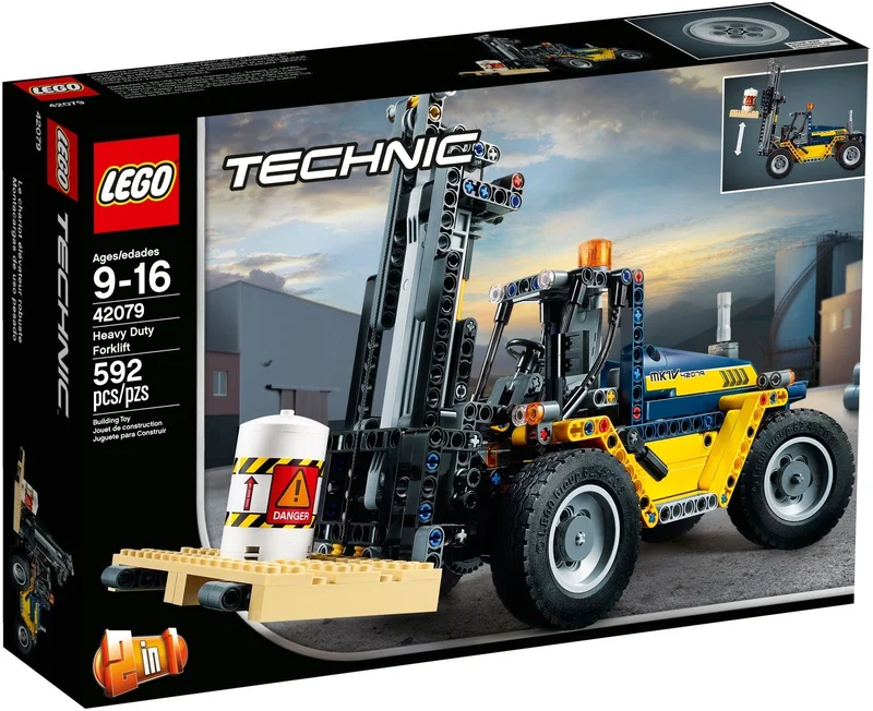Heavy Duty Forklift - View 2