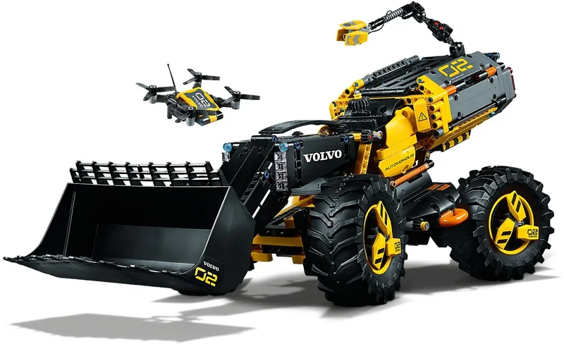 Volvo Concept Wheel Loader ZEUX - View 3