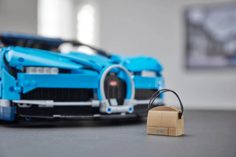 Bugatti Chiron - View 2
