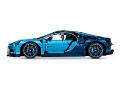 Bugatti Chiron - View 4