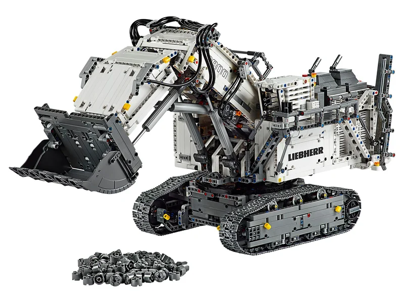 LEGO 42100-1 Liebherr R 9800 Excavator — 4108 pieces, released 2019