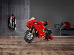 Ducati Panigale V4 R - View 2