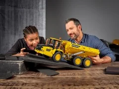 6x6 Volvo Articulated Hauler - View 4