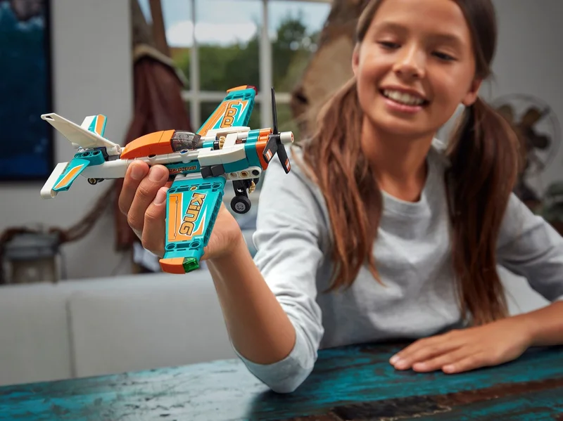 Race Plane - View 8