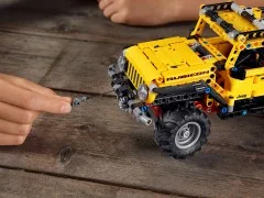 Jeep Wrangler - View 5
