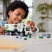 Mack LR Electric Garbage Truck - View 8