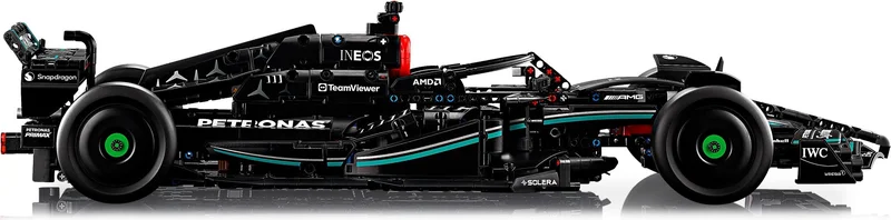 Mercedes-AMG F1 W14 E Performance - View 2
