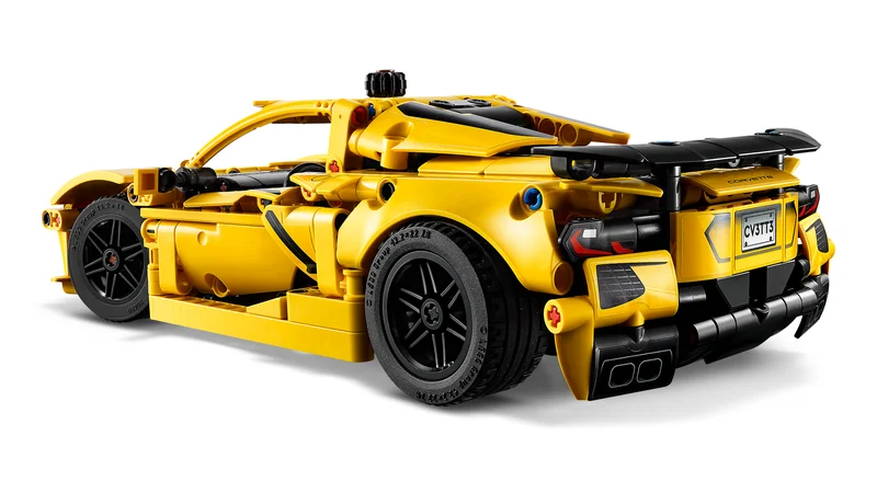 Chevrolet Corvette Stingray - View 5