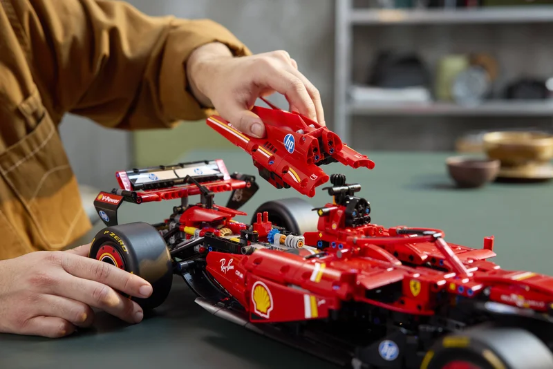 Ferrari SF-24 F1 Car - View 9