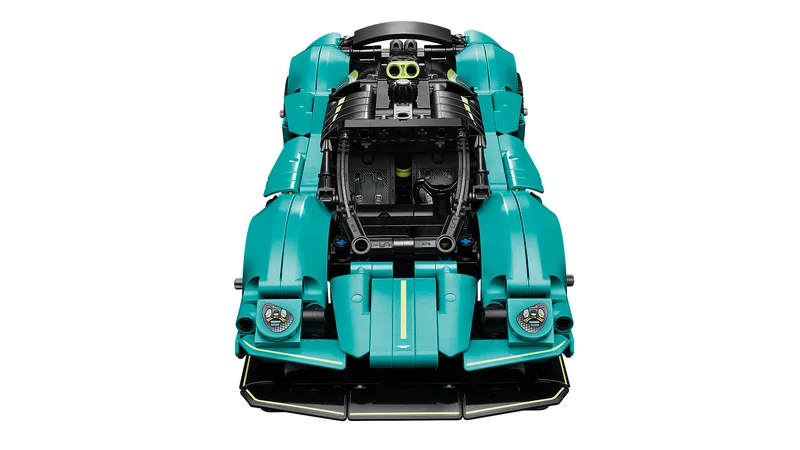 Aston Martin Valkyrie - View 4