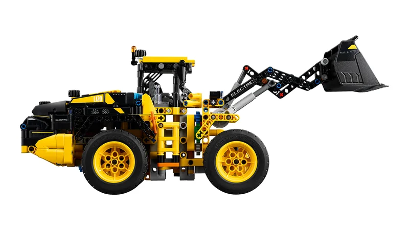 Volvo L120 Electric Wheel Loader - View 5