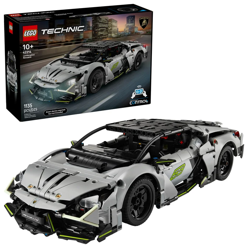 Lamborghini Revuelto Super Sports Car - View 8