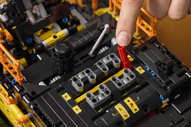 Volvo EC500 Hybrid Excavator - View 9