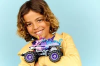 Monster Jam  Sparkle Smash Pull-Back - View 7