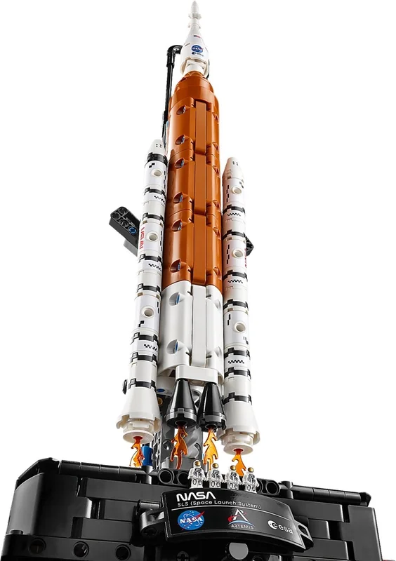 NASA Artemis Space Launch System Rocket - View 9