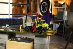 Mercedes-Benz Unimog U 5023 with Crane - View 8