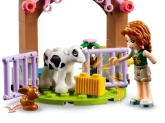 Autumn's Baby Cow Shed - View 6
