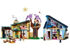 Olly's and Paisley's Family Homes - View 8