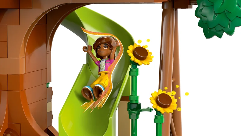 Friendship Tree House Hangout - View 3