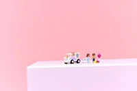 Unicorn Cake Delivery Car - View 7