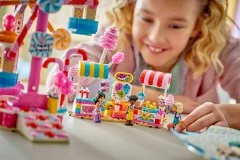 Candy & Cupcake Ferris Wheel - View 6
