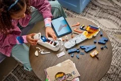 Nike Air Force 1 x LEGO Set - View 4